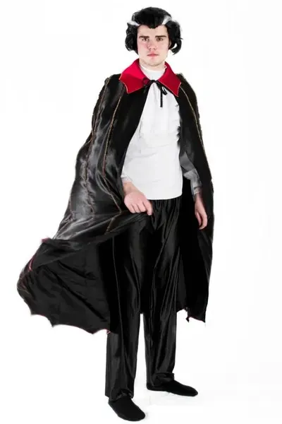 Vampiir – kostüüm laenutamiseks (halloween), Väike Nõid Tartu